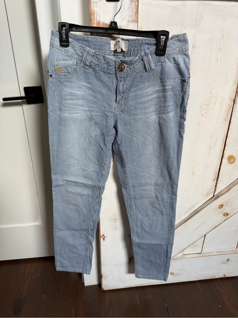 Jolt Women's Skinny Jeans in Light Blue Pinstripe